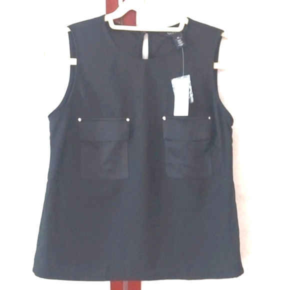 White House Black Market Boxy Crop Top Sz XS Nwt - Picture 2 of 9